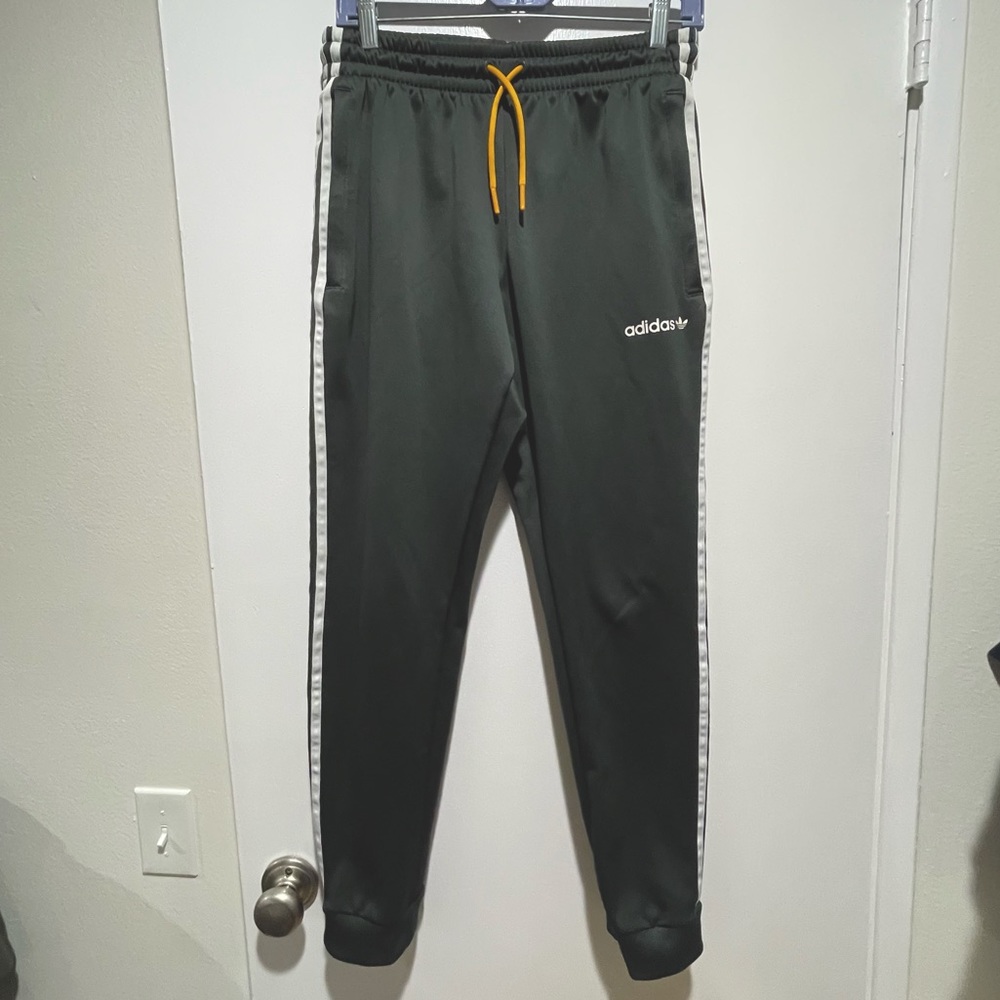 Adidas Dark Gray three stripe Sweatpants / Joggers with orange tie Medium